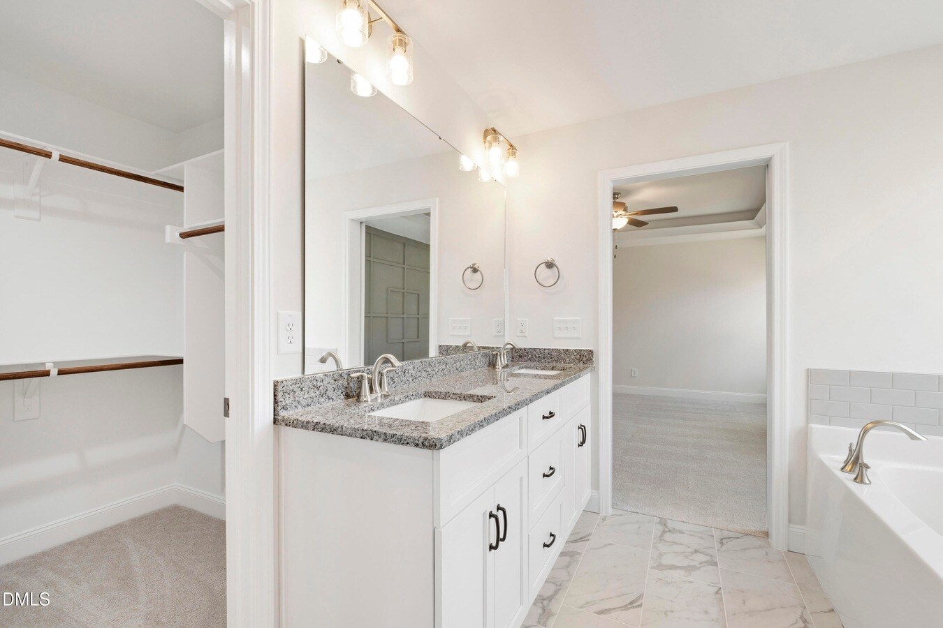 Building Photo - 157 Harmony Trl