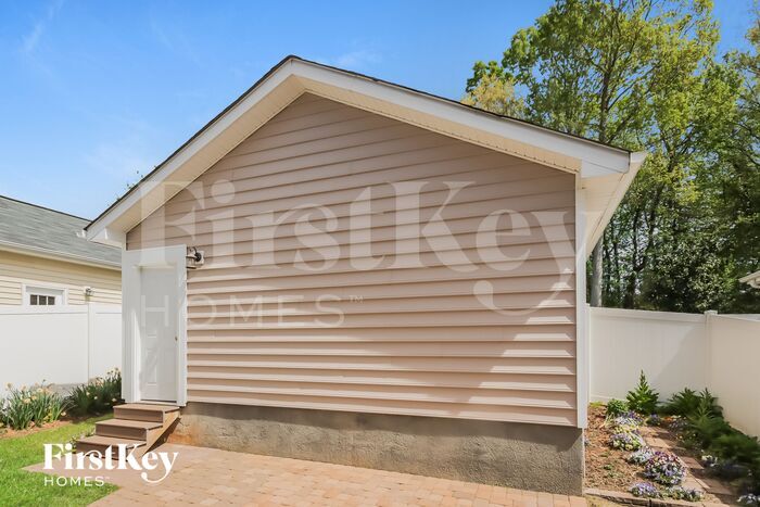 Building Photo - 13138 Heath Grove Dr