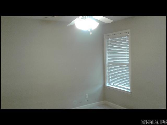 Building Photo - 31 Congressional Dr
