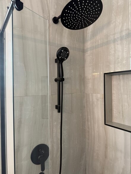 Building Photo - 13529 S Raymond Ave