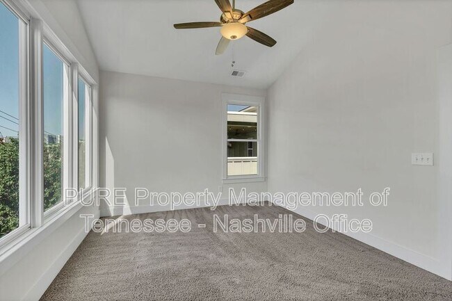 Building Photo - 1408 Edgehill Ave