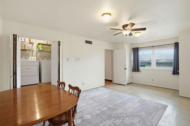 Building Photo - 6623 Orangewood Dr