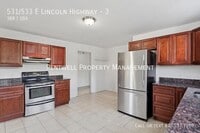 Building Photo - 531/533 E Lincoln Highway-3