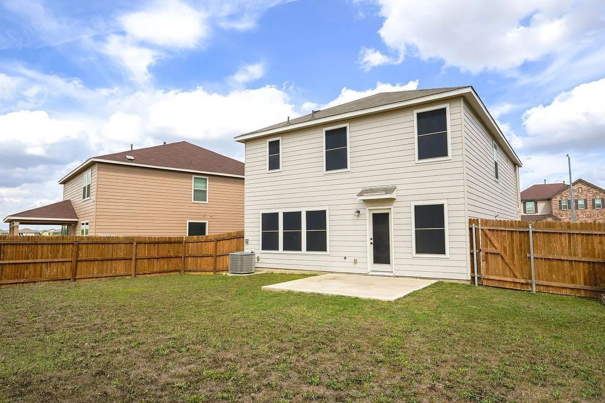 Building Photo - 5527 Castle Brook Dr
