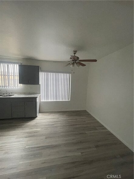 Building Photo - 151 E 95th St