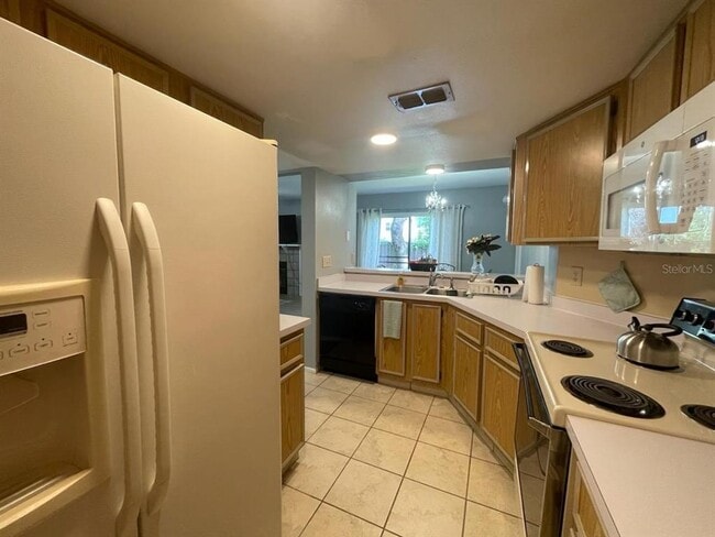 Building Photo - 14739 Norwood Oaks Dr