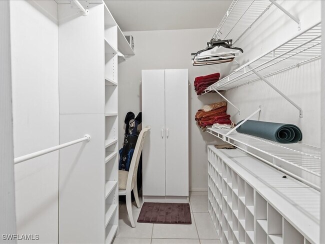 Building Photo - 13264 White Marsh Ln