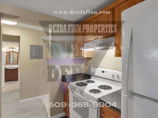 Building Photo - Amenities Abound! 1Bed, 1Bath Condo in Wes...