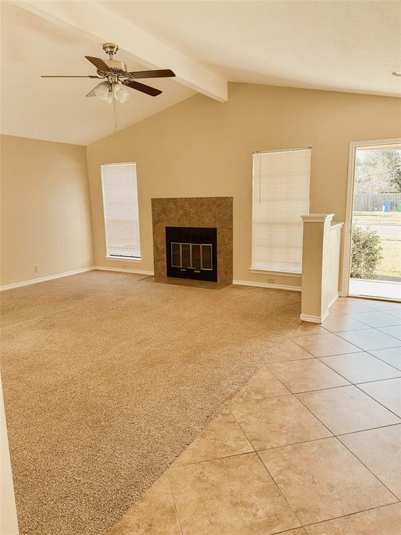 Building Photo - 812 Primrose Ln