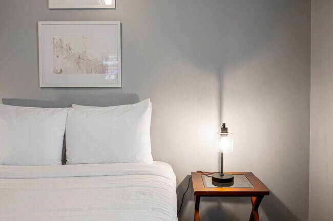 Building Photo - 20 Larkspur Avenue