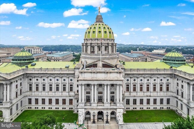 Building Photo - 231 State St