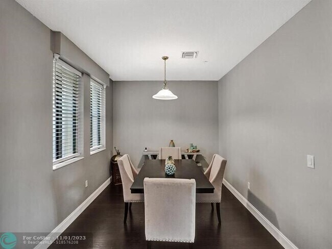 Building Photo - 2925 NW 126th Ave