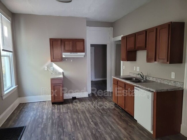 Building Photo - 4225 Virginia Ave