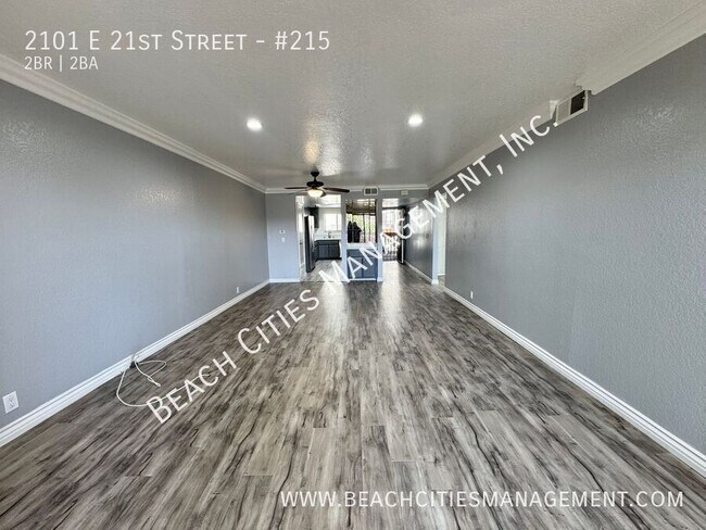 Building Photo - 2101 E 21st St