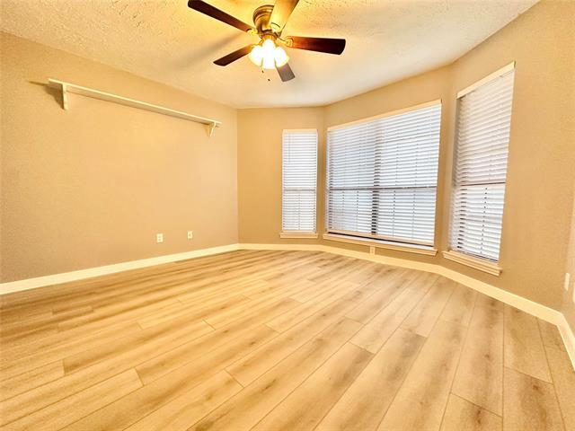 Building Photo - 1002 Bull Run St