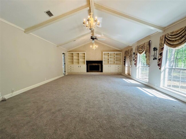 Building Photo - 11842 Deep Woods Dr