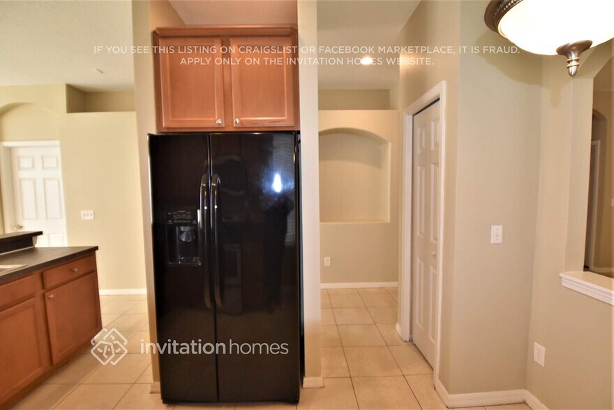 Building Photo - 10419 Avelar Ridge Dr