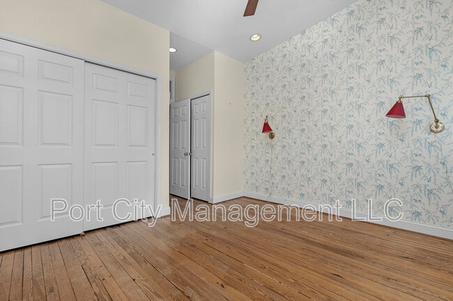 Building Photo - 426 E Fort Ave