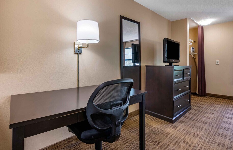Building Photo - Furnished Studio-Jacksonville - Riverwalk ...