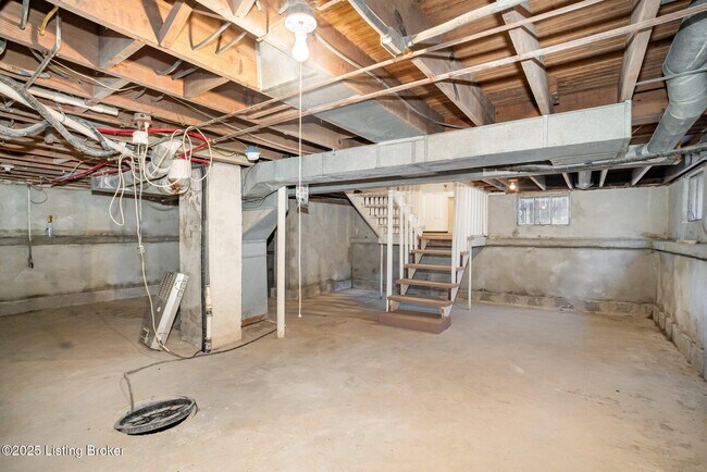 Building Photo - 13714 S Blakely Ln