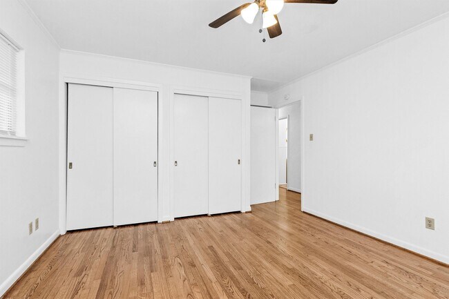 Building Photo - 1510 N San Jacinto St
