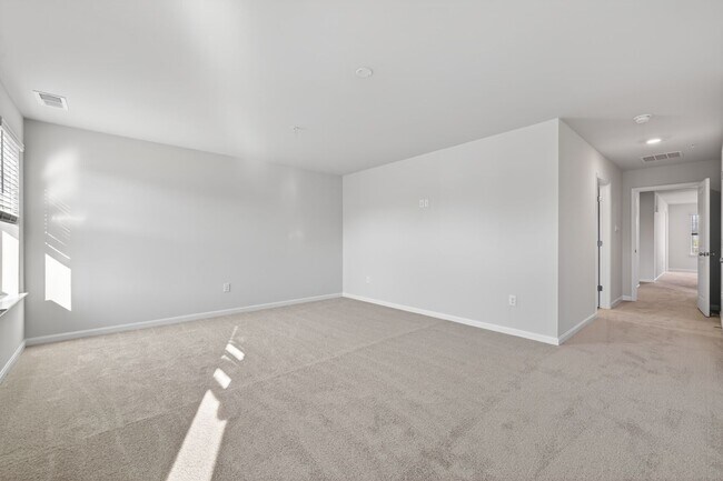 Building Photo - 462 Herringbone Wy