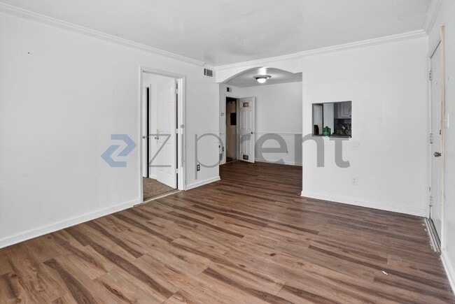 Building Photo - 1212 Utoy Springs Rd SW