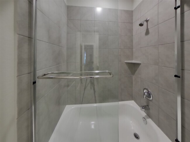 Building Photo - 2415 Cohorn Trl