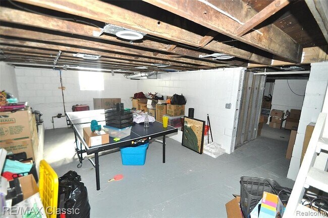 Building Photo - 307 N Washington Ave