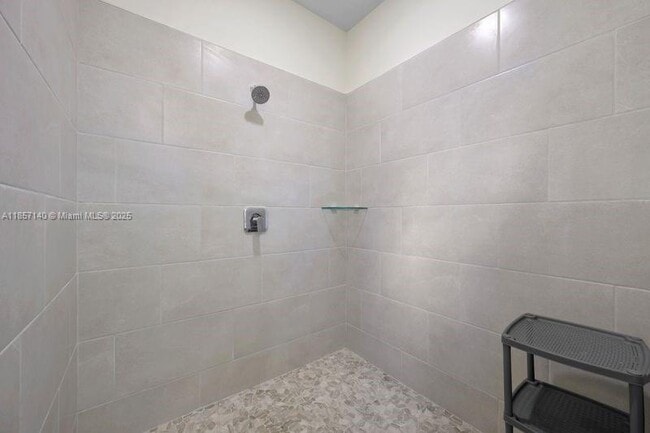 Building Photo - 4712 NW 83rd Ave