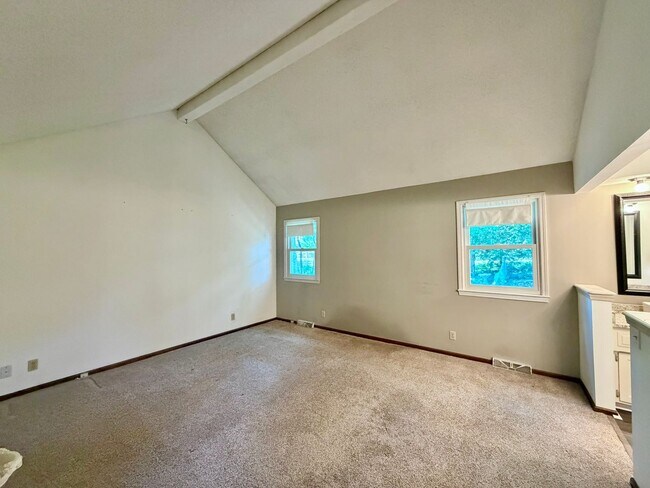 Building Photo - 8238 Parkhill Cir