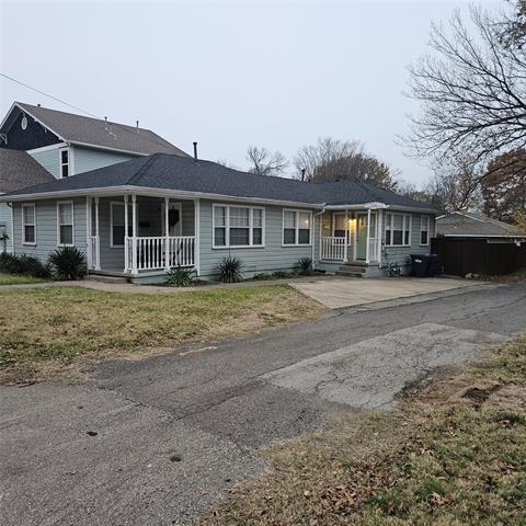 Building Photo - 307 N Bradley St