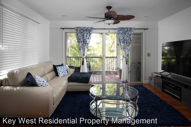 Building Photo - 2 br, 2.5 bath House - 69 Spoonbill Way