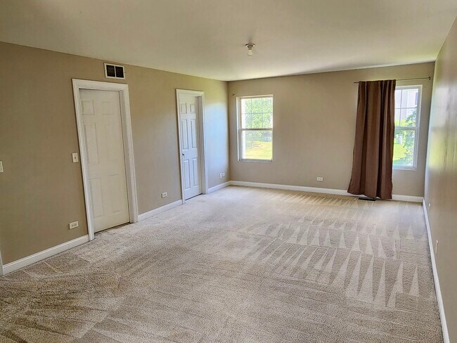 Building Photo - 1904 Cobblestone Dr
