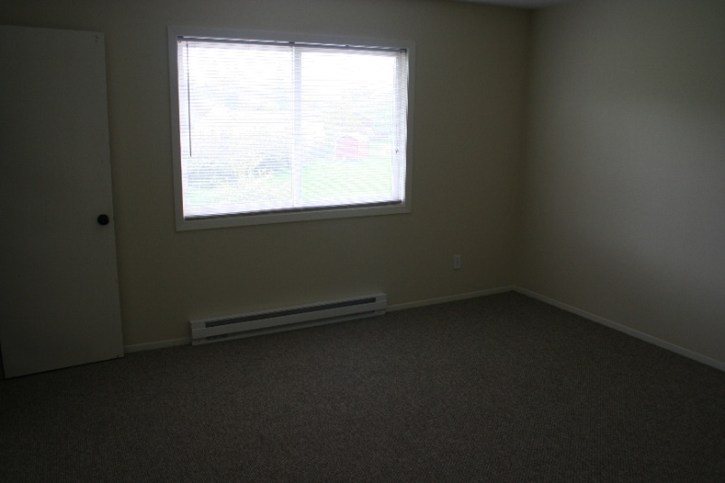 Building Photo - 725 Waverly Pl