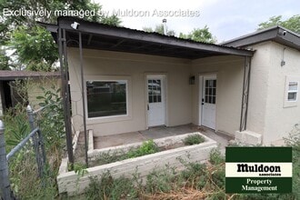 Building Photo - Affordable 1 bed 1 bath remodeled and read...