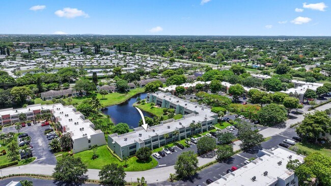 Building Photo - 2700 Fiore Way