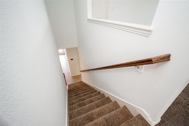 Building Photo - 6731 Trinity Trail Ln