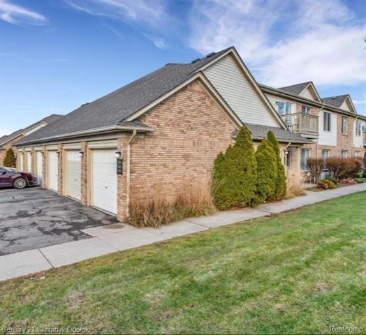 Building Photo - 24026 Wedgewood Cir