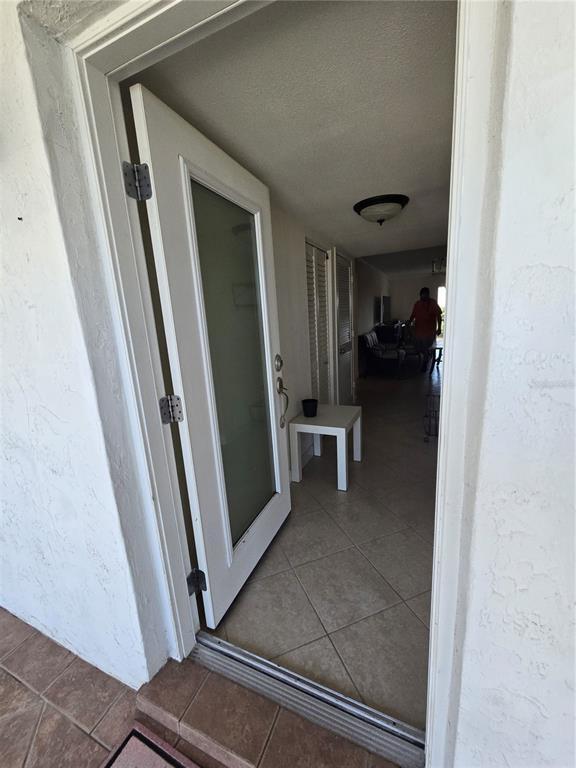 Building Photo - 350 S Polk Dr