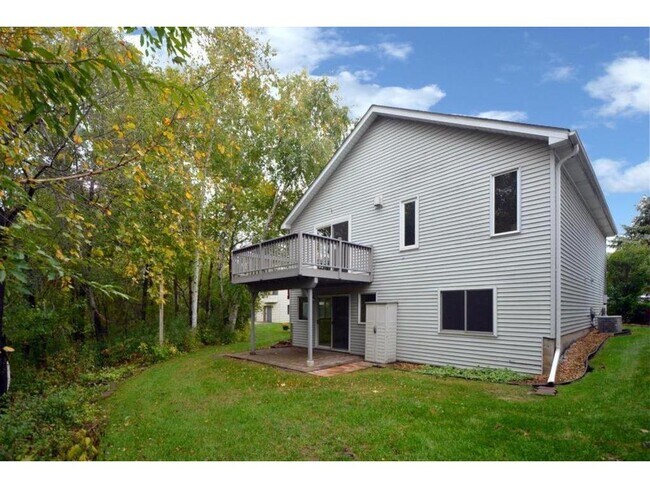 Building Photo - 5740 Willow Trail