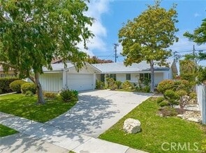 Building Photo - 27845 Hawthorne Blvd