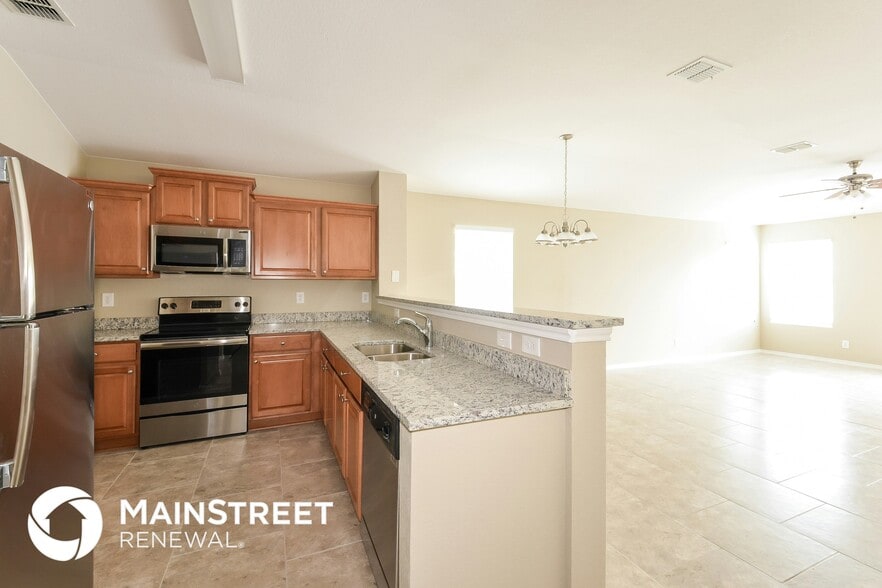 Building Photo - 6826 Loma Secca