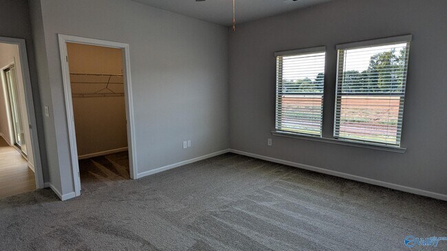 Building Photo - 162 Fenwick Pl