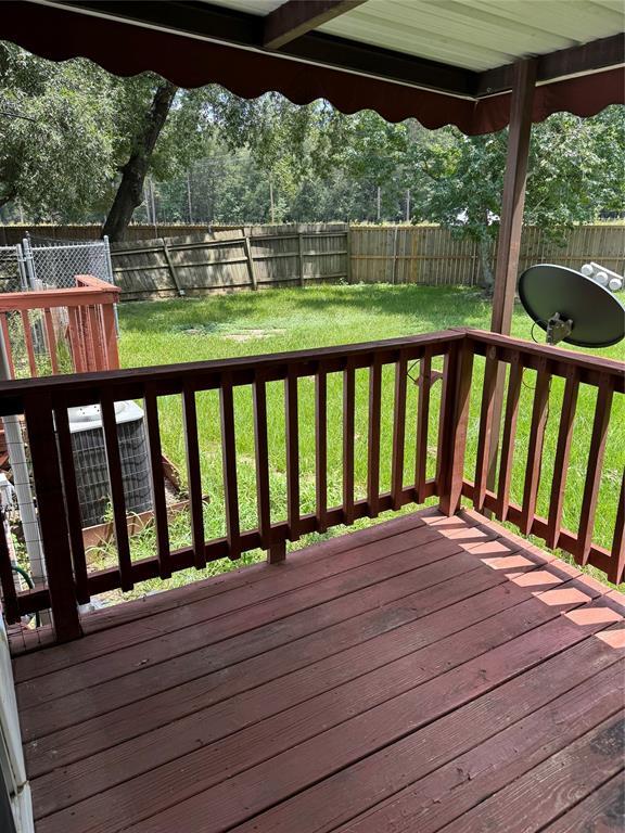 Building Photo - 16350 Hill Country Ct