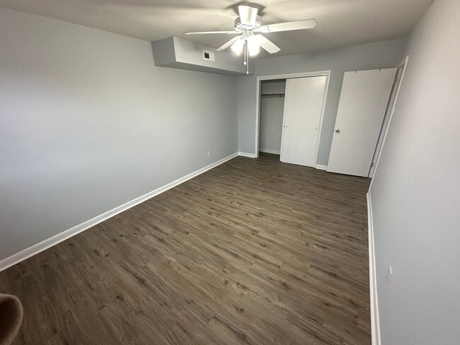 Building Photo - 8124 Ferndale St