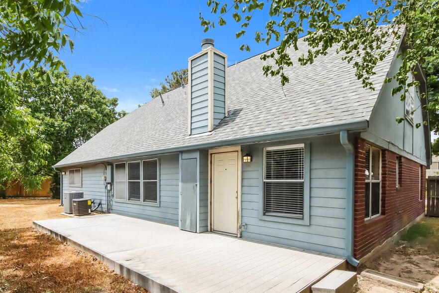 Building Photo - 5015 Cupids Bower Ct