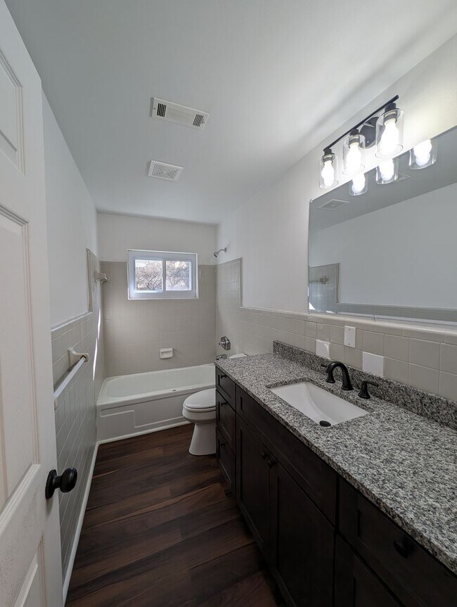 Building Photo - 531 NW 52nd Ter