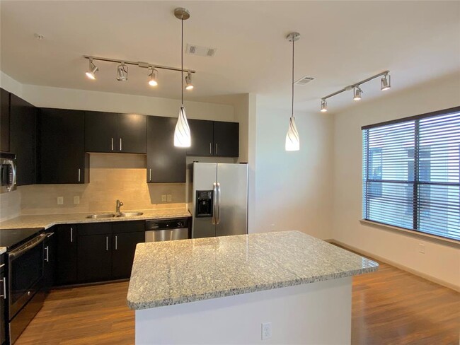 2700 Brazos St - 2700 Brazos St Houston TX 77006 | Apartment Finder