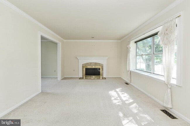 Building Photo - 7618 Shreve Rd